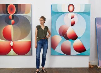 La peintre Loie Hollowell, qui lance une serie NFT pour soutenir les fonds d’avortement, discute de politique, de maternite et de son marche