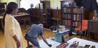 Le musee du Massachusetts restitue des artefacts de Wounded Knee aux tribus sioux