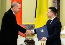 Mikhail Khodorkovsky dit que ce n’est pas le moment de faire pression pour des pourparlers de paix en Ukraine