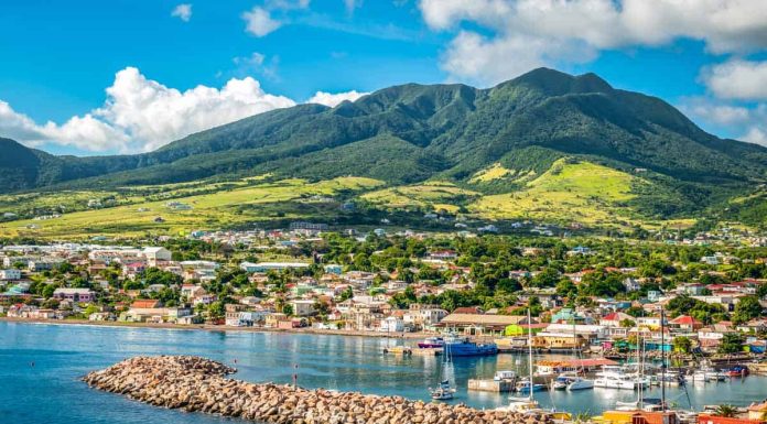 Sucre, sable et tourisme a Saint-Kitts