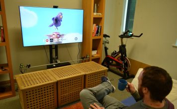 Utilisez votre main (ou votre tasse de cafe ou votre chat) comme telecommande